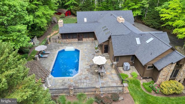 9920 JAYDEE BLVD, Fairfax Station, VA 22039