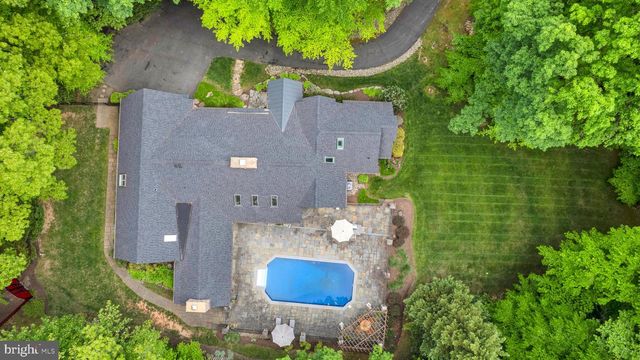9920 JAYDEE BLVD, Fairfax Station, VA 22039