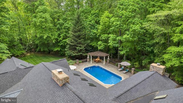 9920 JAYDEE BLVD, Fairfax Station, VA 22039