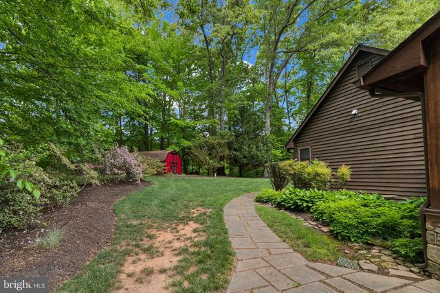 9920 JAYDEE BLVD, Fairfax Station, VA 22039