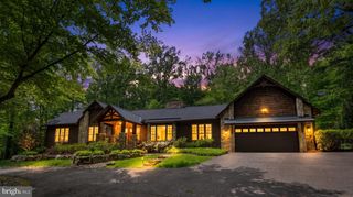 9920 JAYDEE BLVD, Fairfax Station, VA 22039