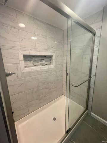 1822 E 2nd Street, Bloomington, IN 47401