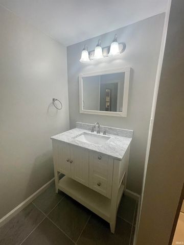 1822 E 2nd Street, Bloomington, IN 47401