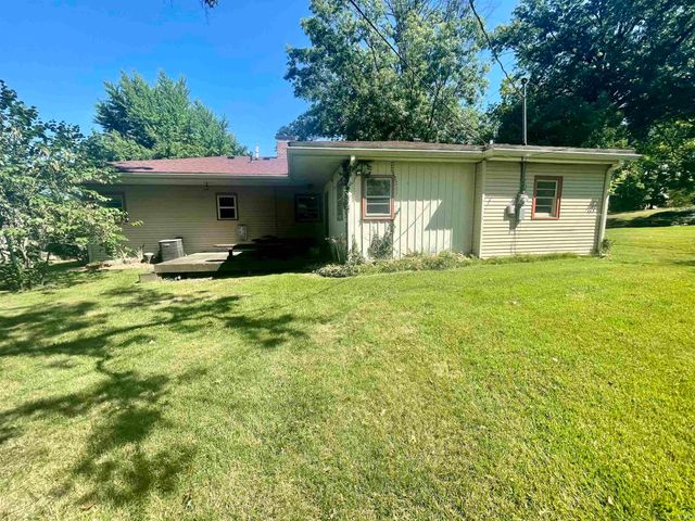 1822 E 2nd Street, Bloomington, IN 47401