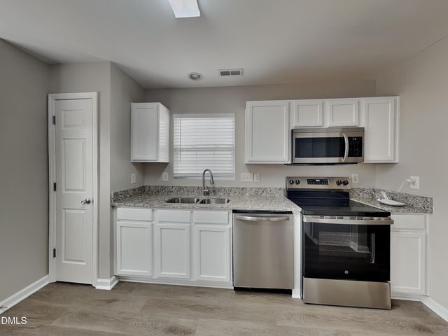 3755 Burtons Barn Street, Raleigh, NC 27610