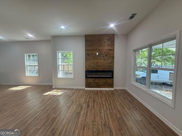 633 Langston Drive SW, Atlanta, GA 30315