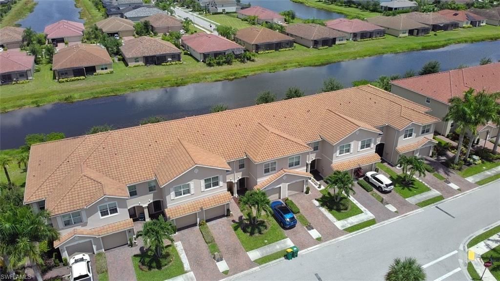 2744 Blossom WAY, NAPLES, FL 34120 — exterior