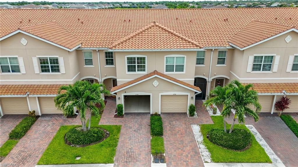 2744 Blossom WAY, NAPLES, FL 34120 — photo 4