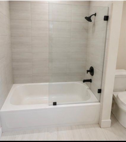 229 Oxford Drive, Conroe, TX 77303
