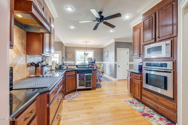 310 Sweetgrass Lane, Jonesborough, TN 37659