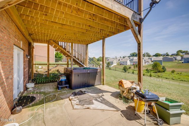 310 Sweetgrass Lane, Jonesborough, TN 37659