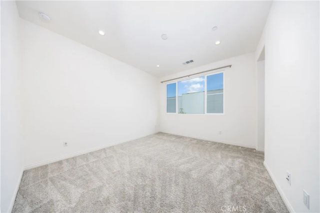 17 Aria, South El Monte, CA 91733