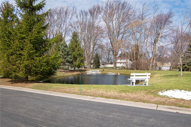 10 Turtlewood, Greece, NY 14626