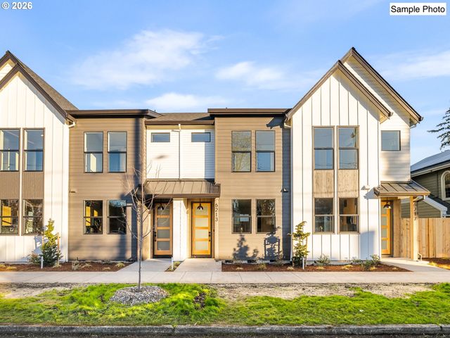 2890 Ne 61st Ave, Portland, OR 97213