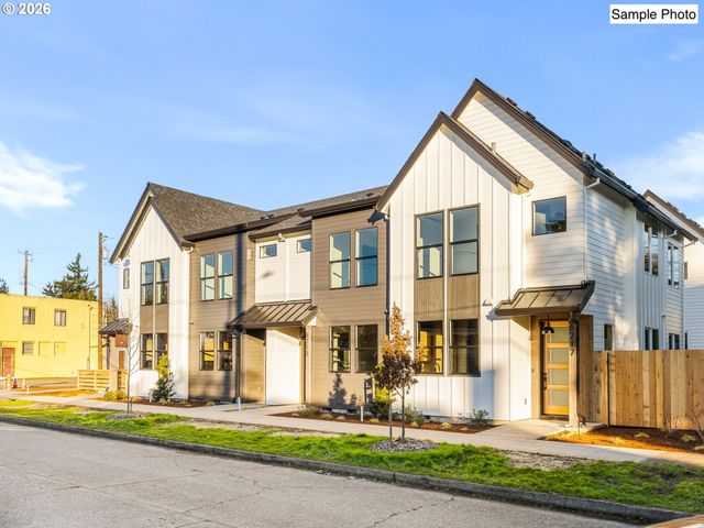 2890 Ne 61st Ave, Portland, OR 97213