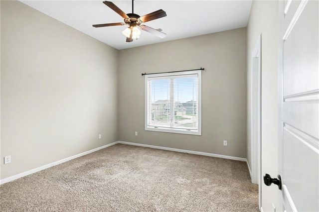 12706 S Laci Circle, Lee's Summit, MO 64086