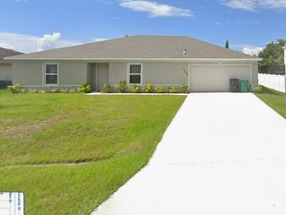 1246 SW Asturia Avenue, Port St Lucie, FL 34953