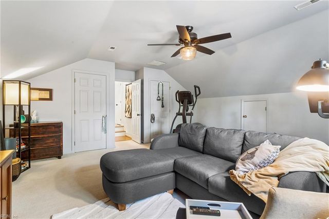 2812 Linden LN, Williamsburg, VA 23185