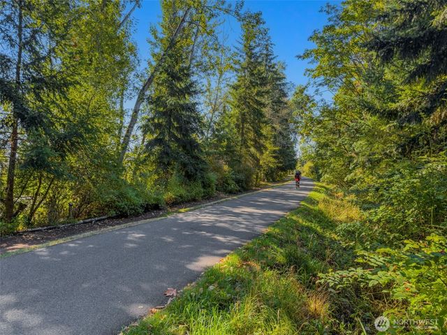 6015 53rd Avenue NE, Seattle, WA 98115