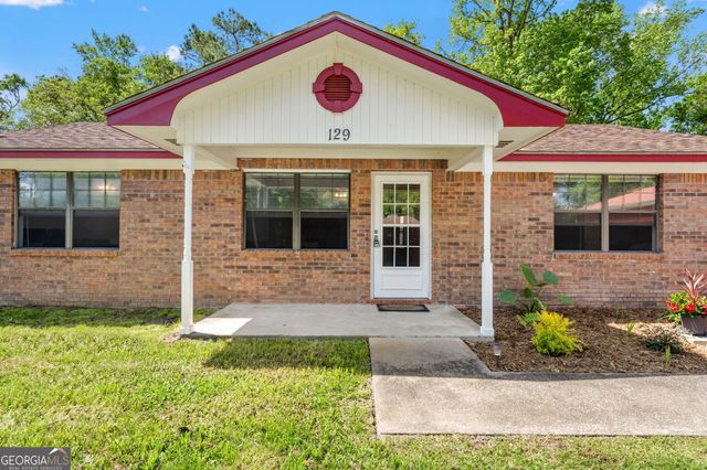 129 W Peach Avenue, Kingsland, GA 31548