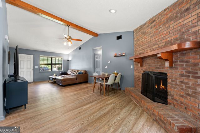 129 W Peach Avenue, Kingsland, GA 31548