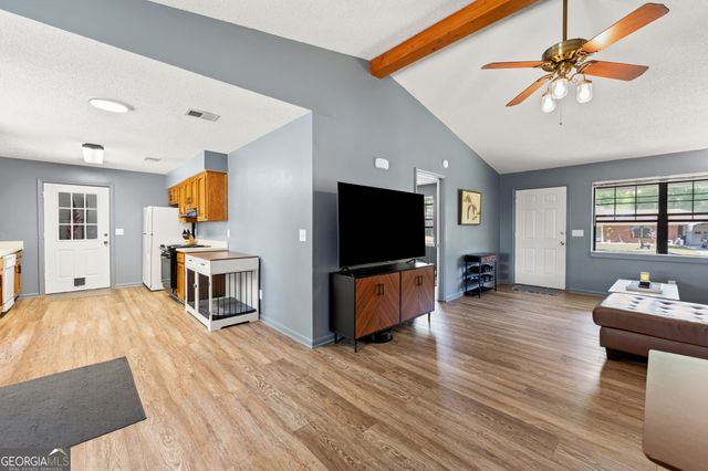 129 W Peach Avenue, Kingsland, GA 31548