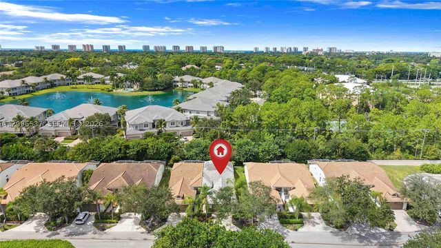 8033 San Vista Cir 12R, Other, FL 34109