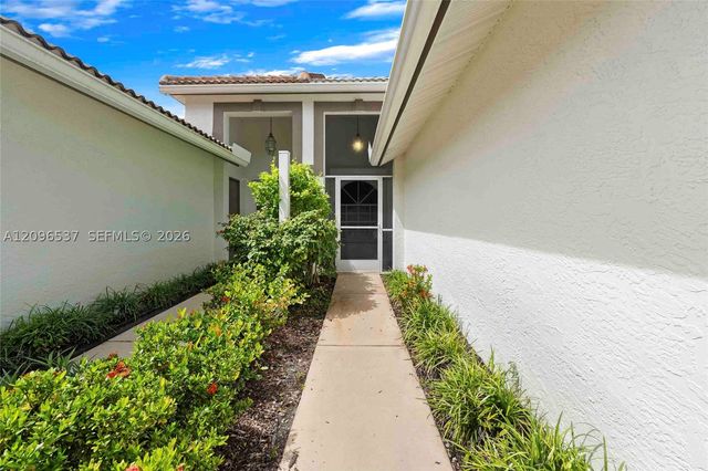 8033 San Vista Cir 12R, Other, FL 34109