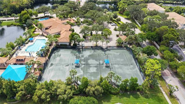 8033 San Vista Cir 12R, Other, FL 34109