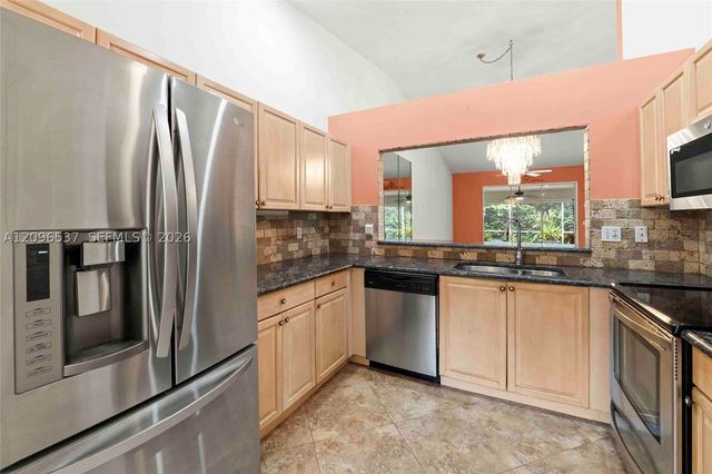 8033 San Vista Cir 12R, Other, FL 34109