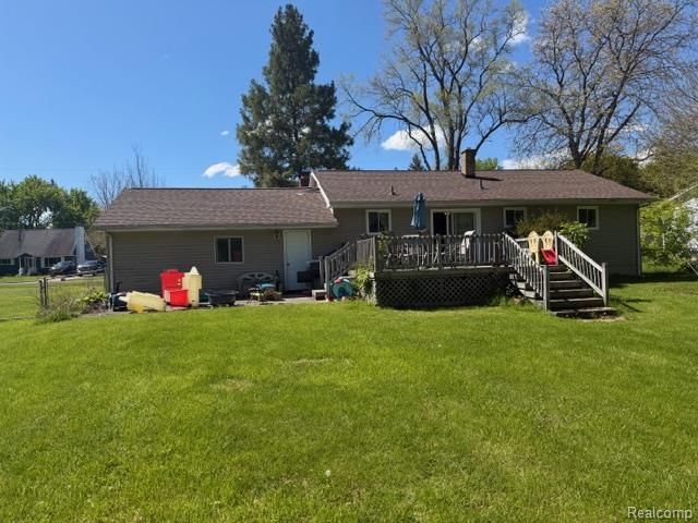 5095 Raymond Avenue, Burton, MI 48509