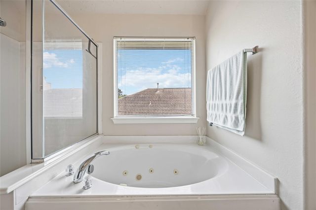 13018 Terrace Run Lane, Houston, TX 77044