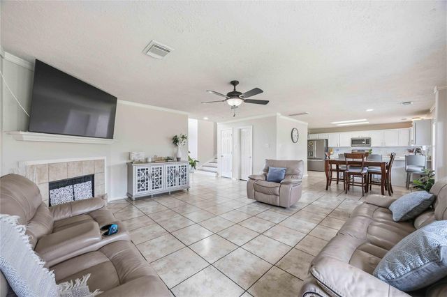 13018 Terrace Run Lane, Houston, TX 77044