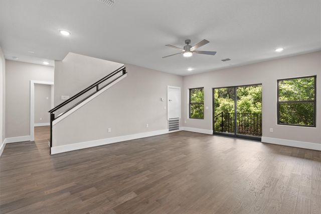 1002 Barrie DR, Austin, TX 78734