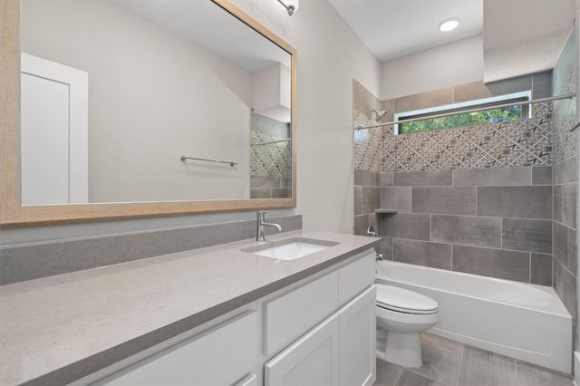 1002 Barrie DR, Austin, TX 78734