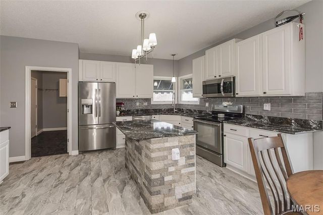 12 McCluer Court, O'fallon, MO 63368