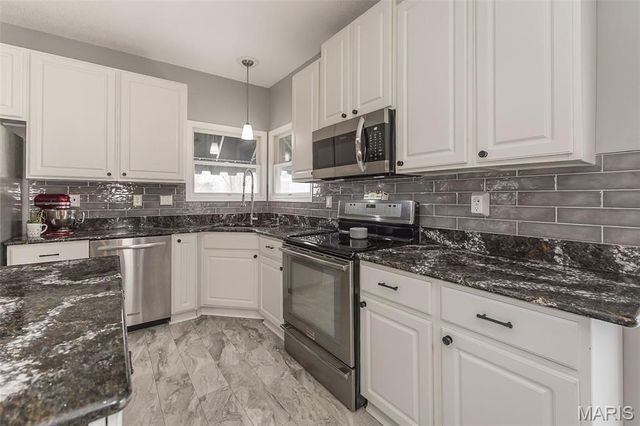 12 McCluer Court, O'fallon, MO 63368