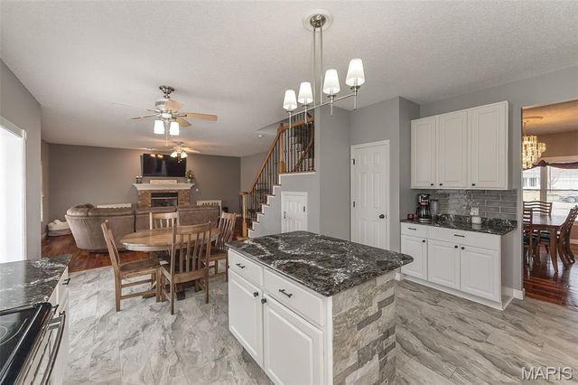 12 McCluer Court, O'fallon, MO 63368