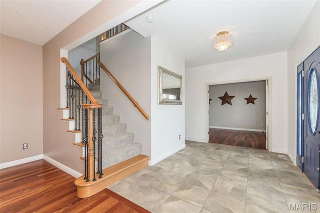 12 McCluer Court, O'fallon, MO 63368