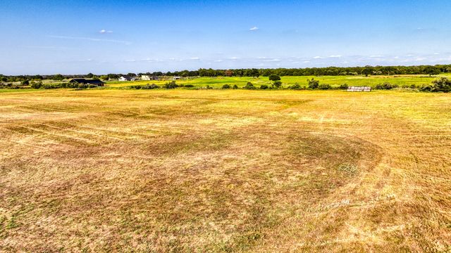 Lot 37 Three Quarter Loop, Poolville, TX 76487