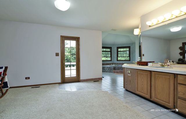 1509 N Denali Trail, Mchenry, IL 60050