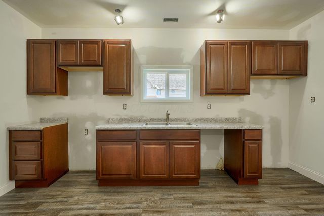 424 N Walnut Street, Logan, OH 43138