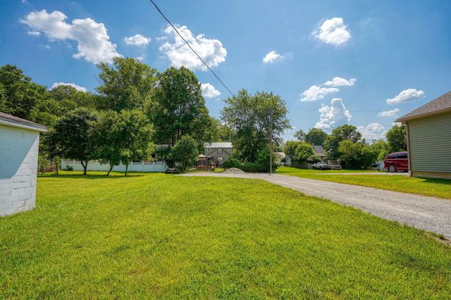 424 N Walnut Street, Logan, OH 43138