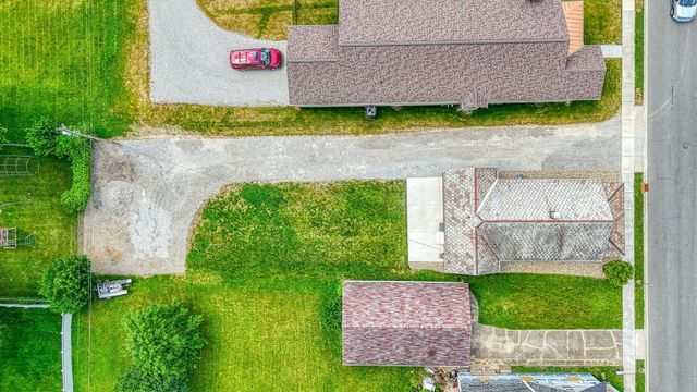 424 N Walnut Street, Logan, OH 43138