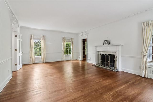 1441 Beaumont NW Drive, Kennesaw, GA 30152