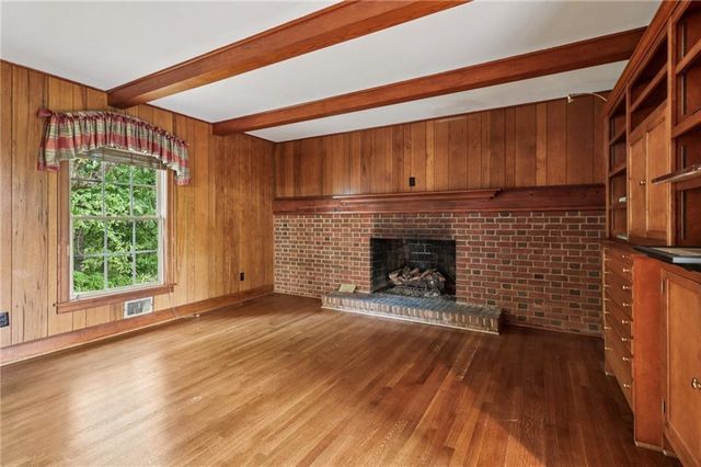 1441 Beaumont NW Drive, Kennesaw, GA 30152