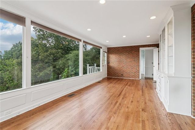 1441 Beaumont NW Drive, Kennesaw, GA 30152