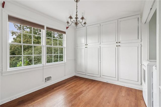 1441 Beaumont NW Drive, Kennesaw, GA 30152