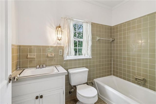 1441 Beaumont NW Drive, Kennesaw, GA 30152