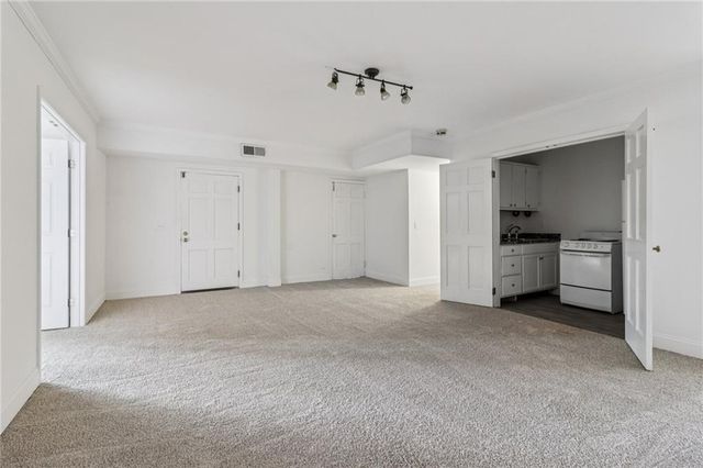 1441 Beaumont NW Drive, Kennesaw, GA 30152